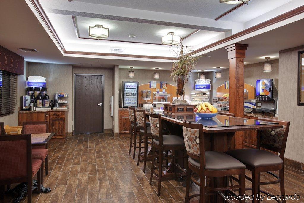 Holiday Inn Express Show Low By Ihg Экстерьер фото