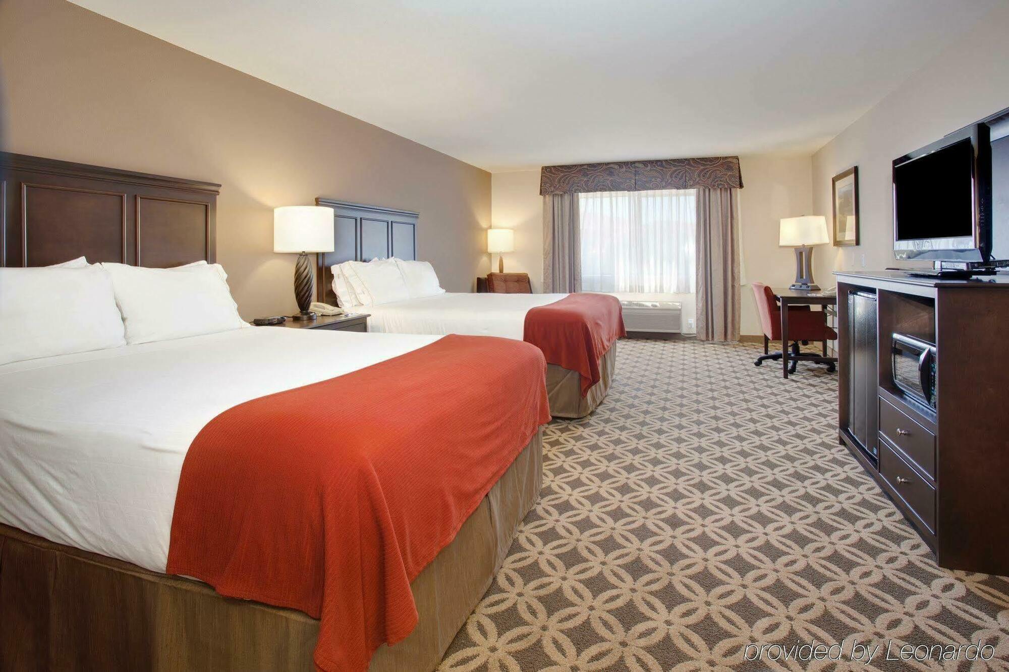 Holiday Inn Express Show Low By Ihg Экстерьер фото